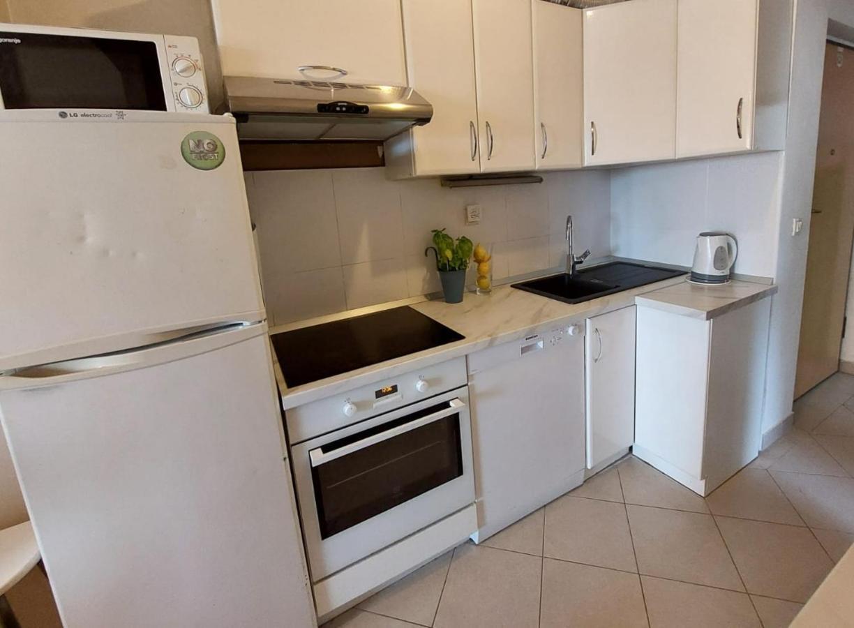 Apartment Vira Makarska Exterior photo