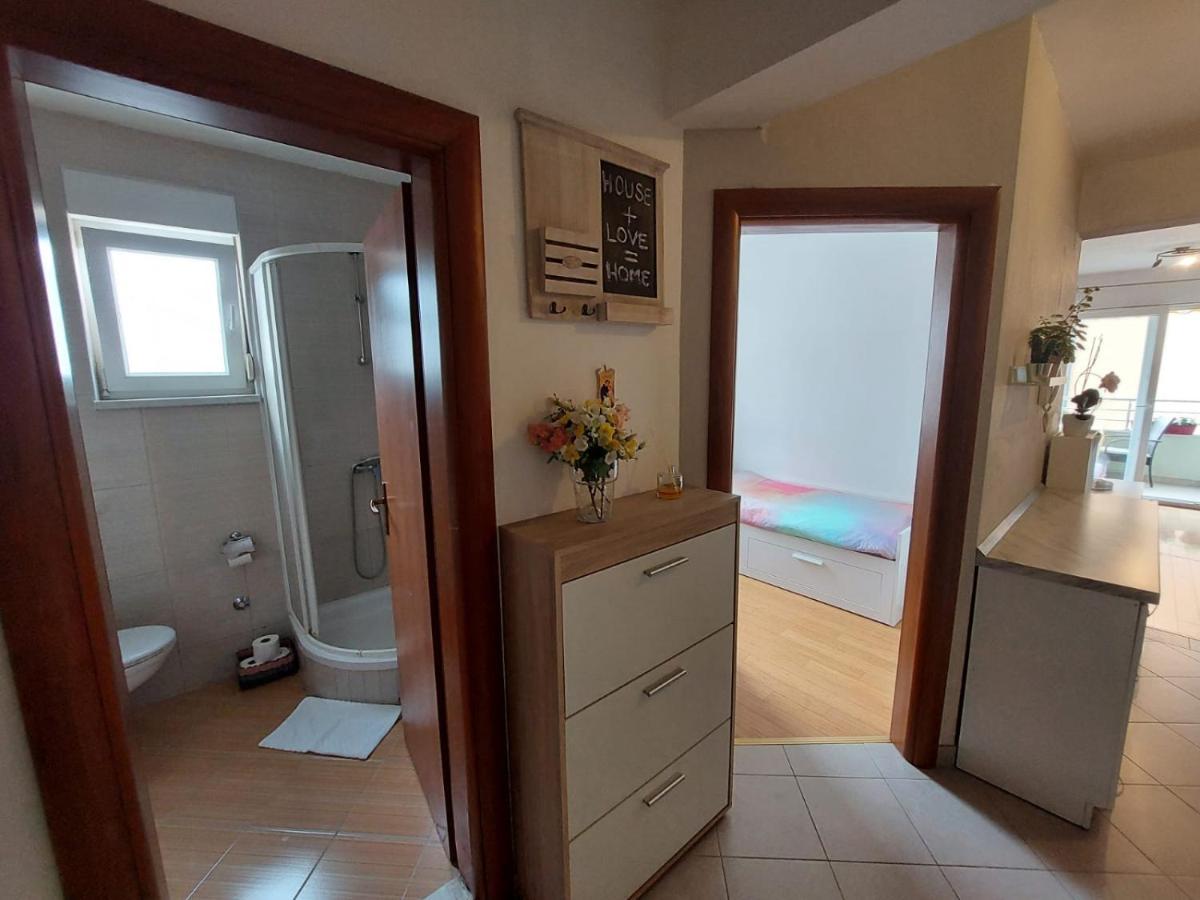Apartment Vira Makarska Exterior photo